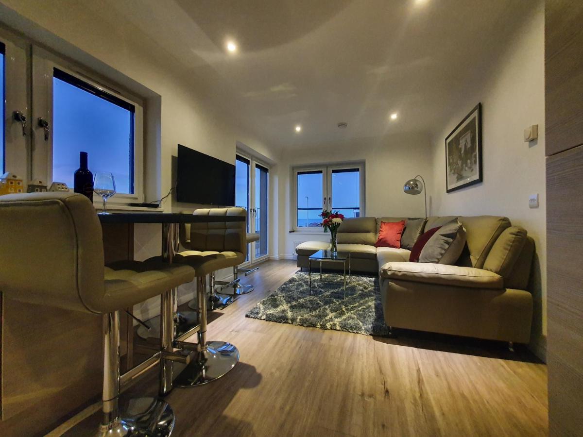 Appartamento 22 Waters Edge Banff Esterno foto